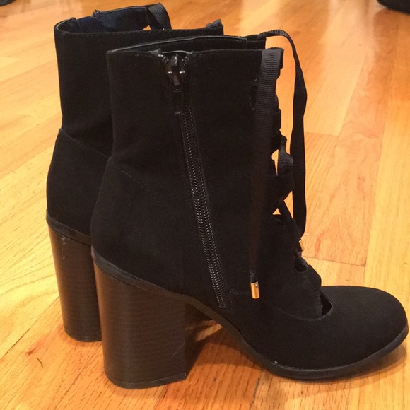 Girls indigo rd black heels - Picture 2 of 3